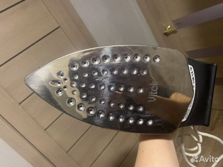 Утюг vitek