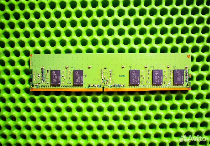 8GB DDR4 ECC micron 2400 HP