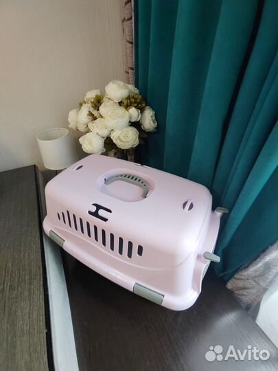 Переноска для кошек пластиковая