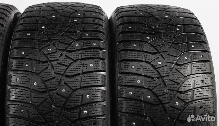 Bridgestone Blizzak Spike-02 225/50 R17 94T