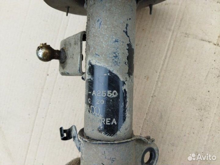 Амортизатор передний передний правый Kia Ceed JD