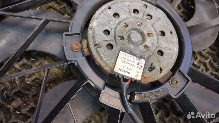 Вентилятор радиатора Opel Zafira A, 2005