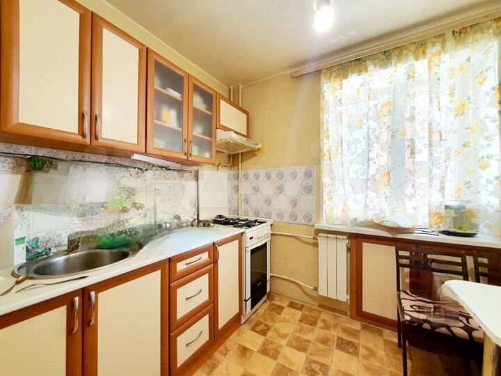 2-к. квартира, 43,1 м², 1/10 эт.