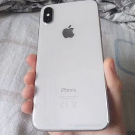 iPhone Xs, 64 ГБ