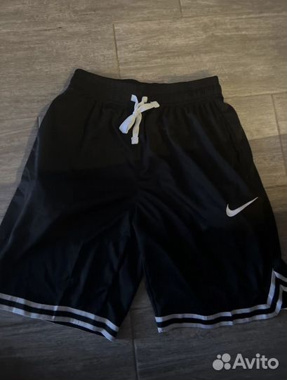 Шорты nike