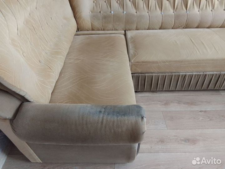 Диван угловой