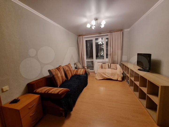 2-к. квартира, 40 м², 5/5 эт.
