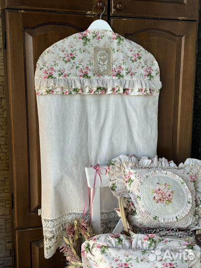 Чехол на одежду