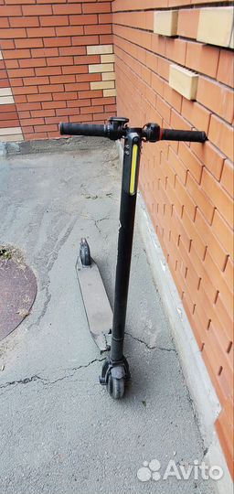Продам электросамокат