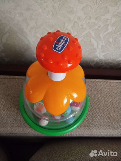 Игрушка chicco. Юла chicco