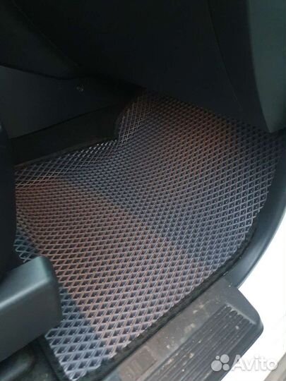 Коврики eva Mitsubishi Pajero 4 и другие