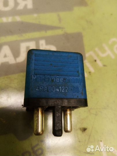 Реле Mercedes-Benz W202 седан 2.3 kompressor M111