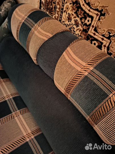 Диван и два кресла