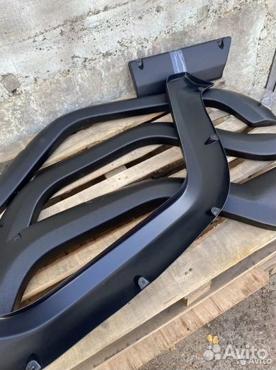 Молдинги на УАЗ 469/хантер широкие