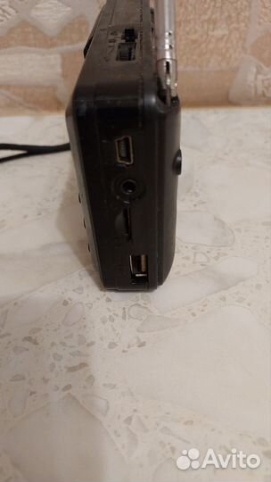 Радиоприемник цифровой FM,MP3,блютуз,USB