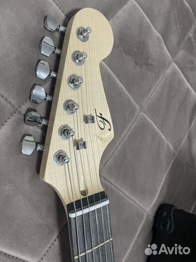 Электрогитара с комбиком