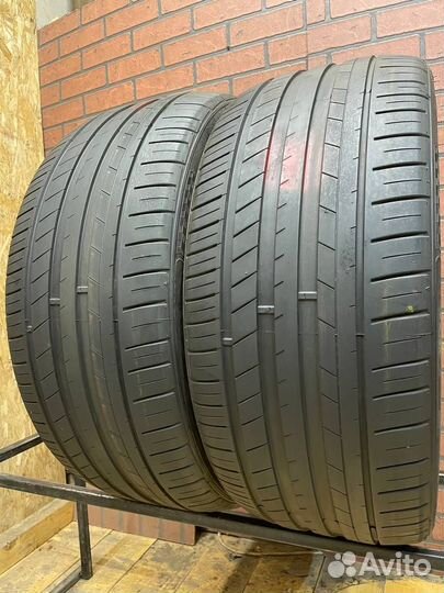 Habilead Headking S2000 245/35 R20 95W