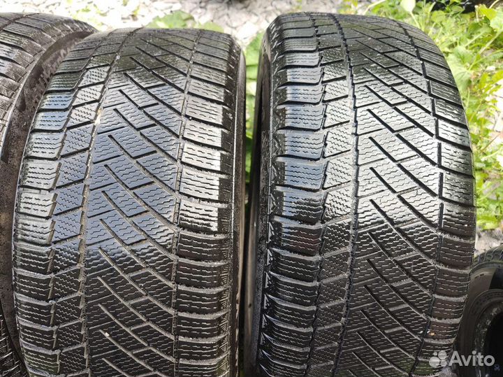 Continental ContiVikingContact 6 SUV 235/50 R18 101T