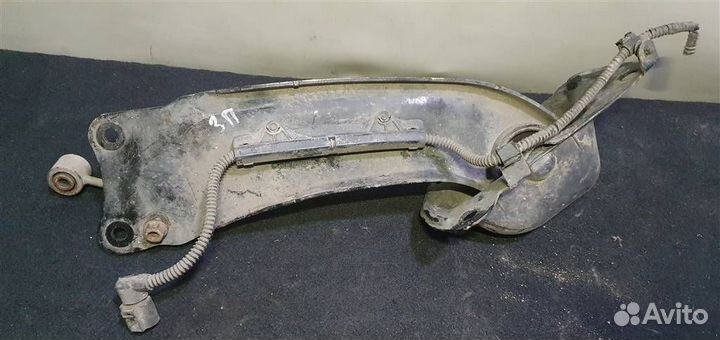 Рычаг задний продольный правый Volkswagen Tiguan