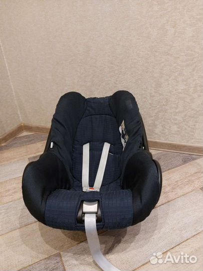 Автокресло Maxi Cosi 0+
