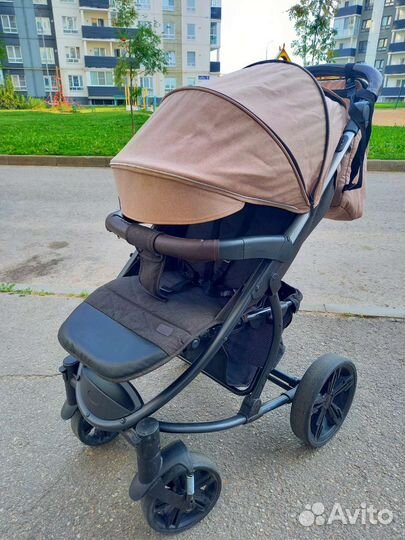 Прогулочная коляска Bubago Model One