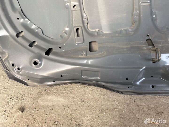 Оригинальный капот 