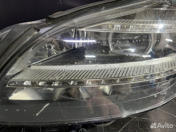 Фары передние мерседес w218 CLS500 LED ILS