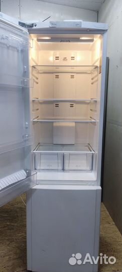 Холодильник Hotpoint Ariston по запчастям