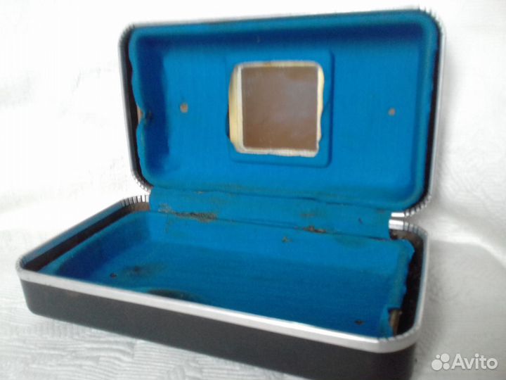 Футляр от элетробритвы 