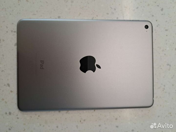 iPad mini 4 128gb