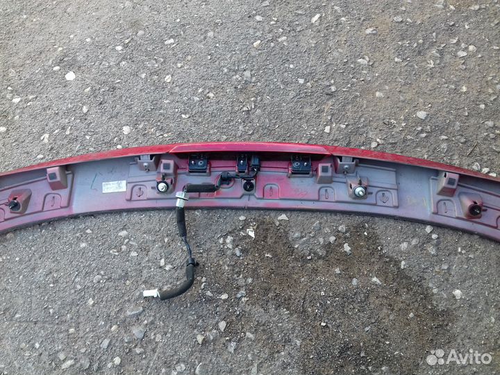 Спойлер на мазду 3