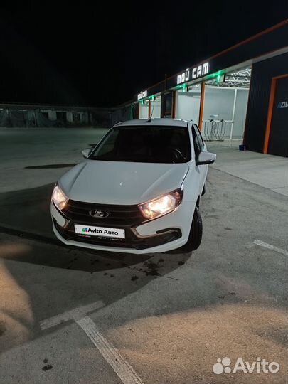 LADA Granta 1.6 МТ, 2021, 20 000 км