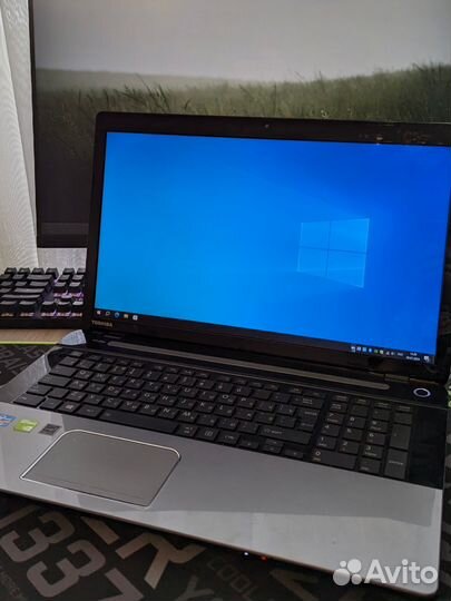 Toshiba satellite L70-A-K5S