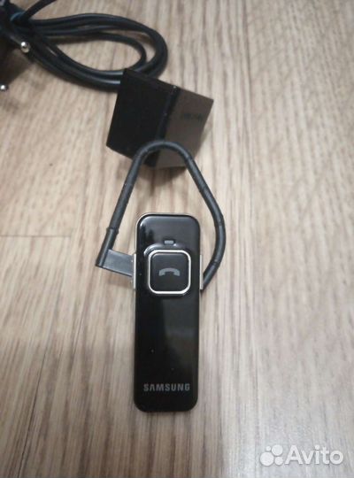 Bluetooth гарнитура Samsung