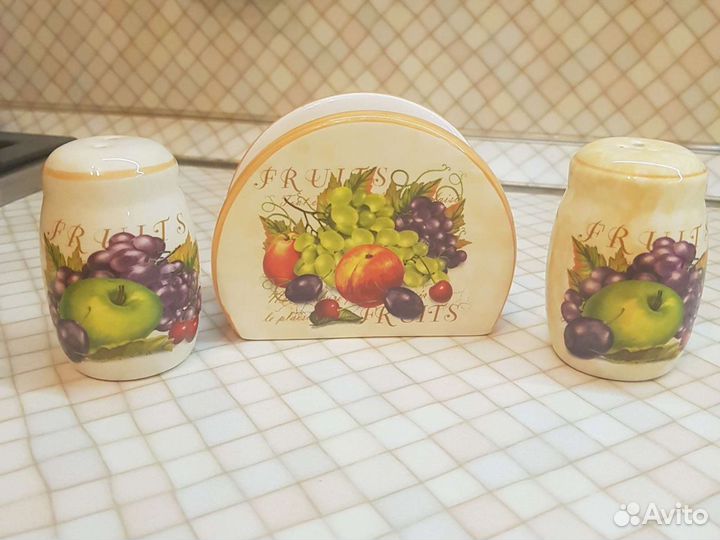 Набор для специй с салфетницей