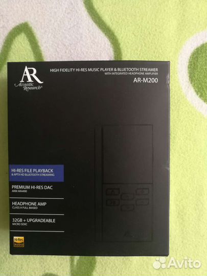 Acoustic Research M200