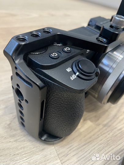 Sony a6500 + клетка