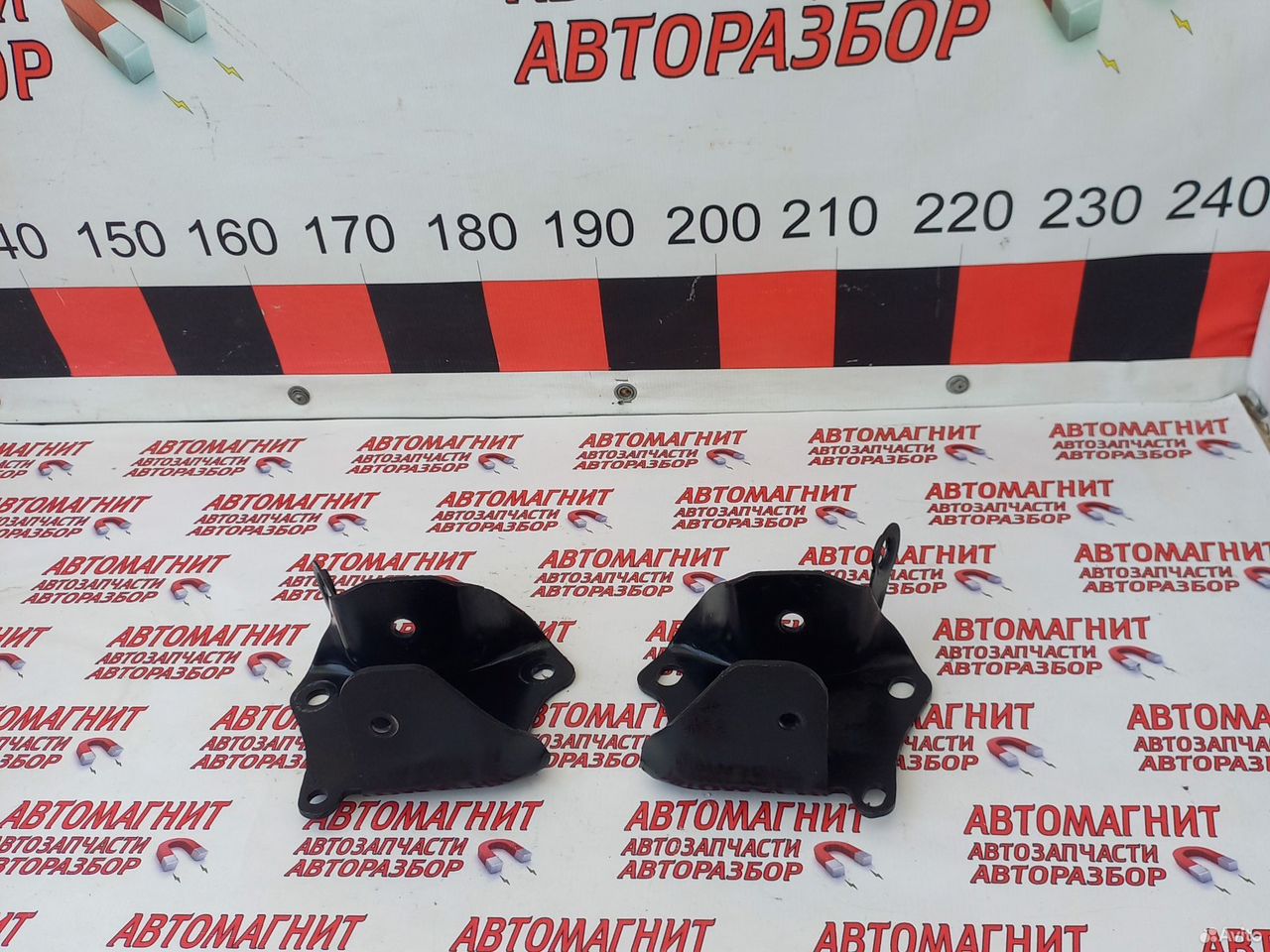 Кронштейн задней балки Рено Аркана