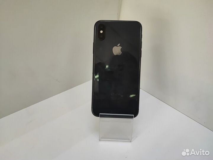iPhone X, 64 ГБ