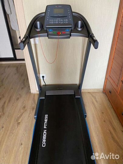 Беговая дорожка carbon T507