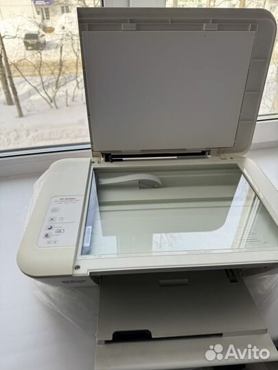 Цветной принтер HP Deskjet Ink Advantage 1515
