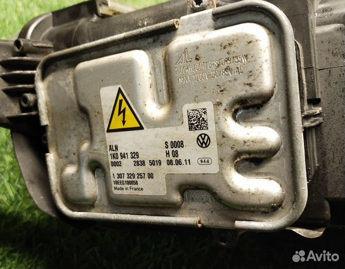 Блок ксеноновой лампы Volkswagen Passat CC I