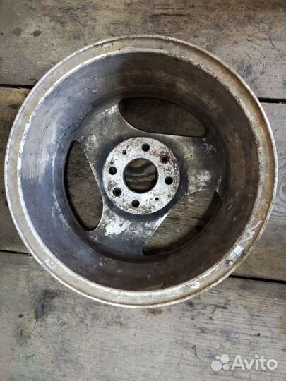 Диск кованый R13 б/у 4х98 5j et29. dia58,6