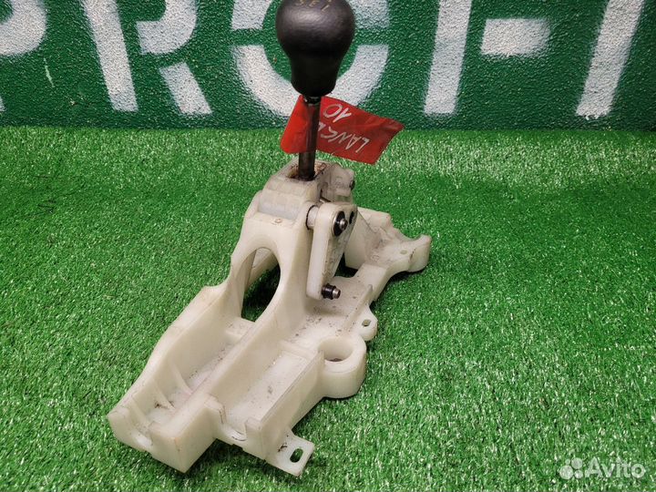 Кулиса кпп на Mitsubishi Lancer