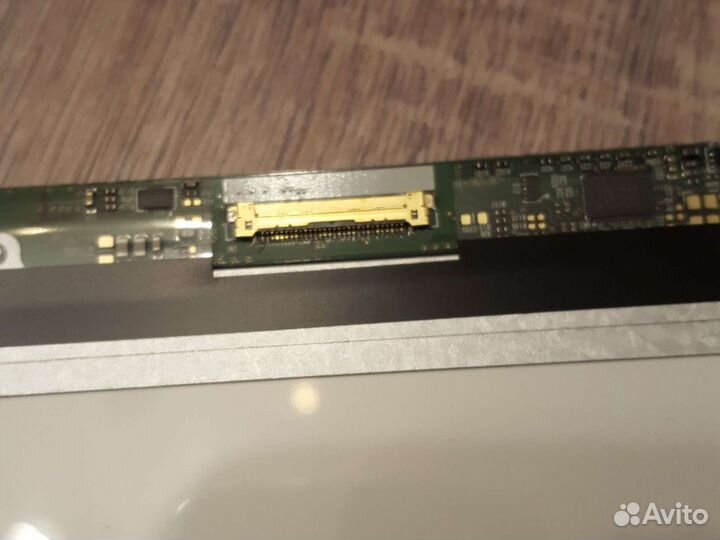 Матрица 15,6 slim 30 pin LP156WHU (TP) (B1)