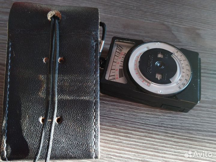 Фотоэкспонометр Ленинград 8