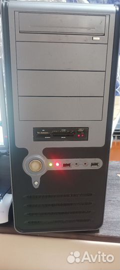 Компьютер комплектом