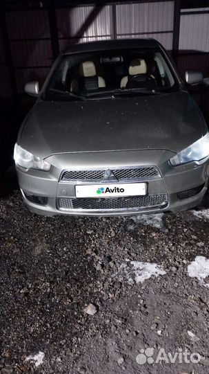Mitsubishi Lancer 1.8 МТ, 2008, 220 000 км