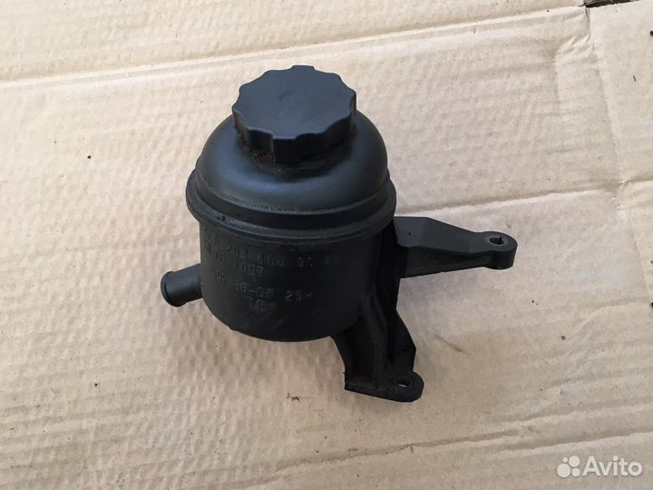 Бачок гидроусилителя Mercedes W203 (3219)