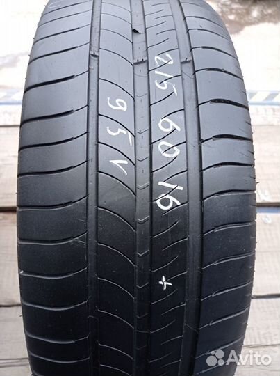 Michelin Energy Saver + 215/60 R16 95V